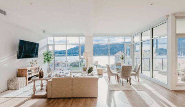STUNNING LAKEVIEW ✧ 3BR BAYSIDE LUXURY PENTHOUSE✧