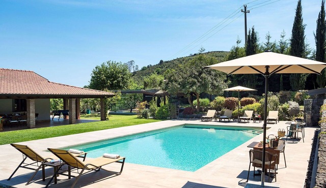 Stunning private villa for 7 guests with WIFI, A/C, private pool, TV, terrace and panoramic view