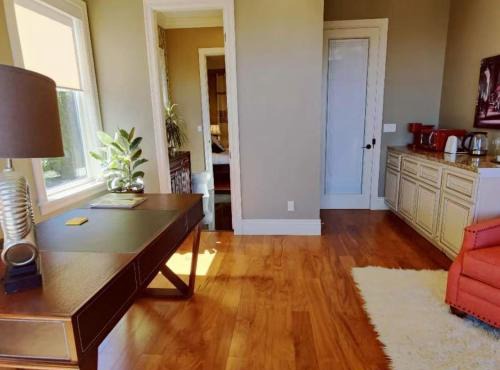 Stunning view in elegant 1 bedroom suite