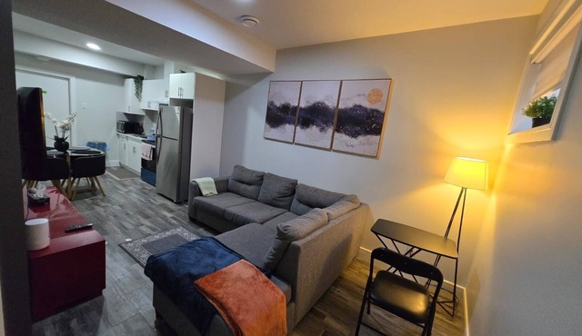 Stylish 2BD Basement Suite Close to WEM