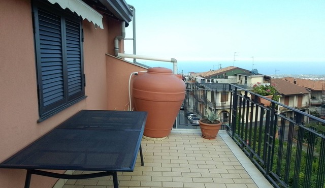 Suite Etna and sea Between the slopes of Etna and the beautiful sea of Taormina