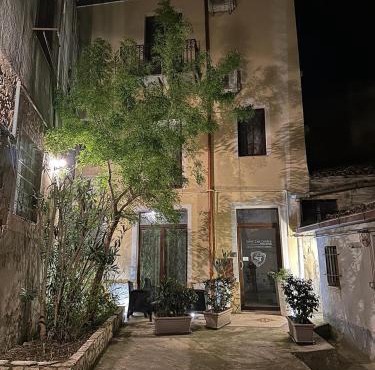 Suite Inn Centro Dimora Storica - Suite con o senza vasca idromassaggio