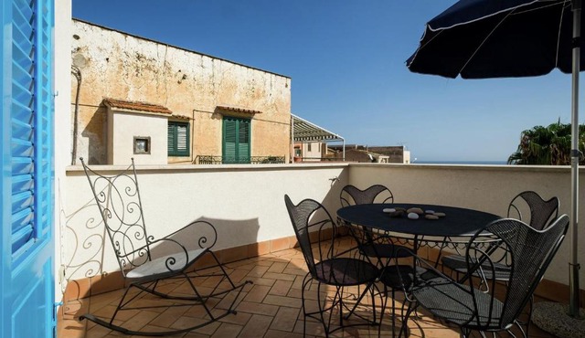 Tasteful holiday home in Santa Flavia with terrace