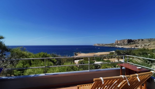TerrazzAmare (house "di su") by the sea