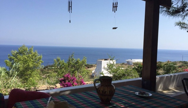The dammuso of the pines, ancient Pantelleria dammuso