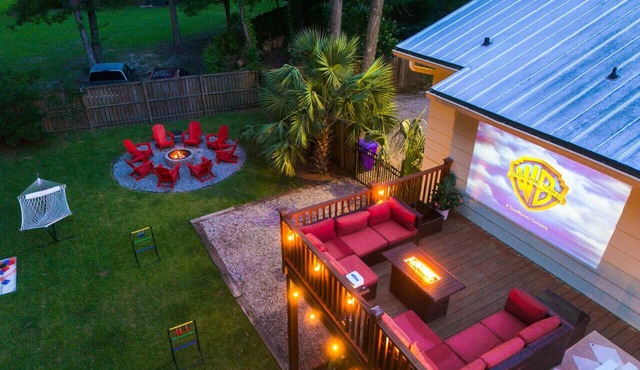 The Hideout | Fire Pit, Movie Deck & Fun Games