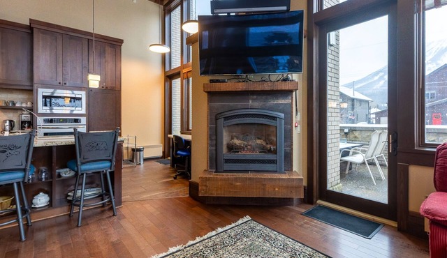 The Historic 901 | Private Hot Tub