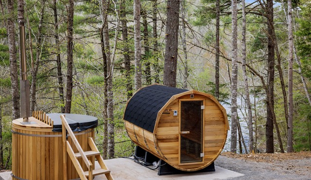 ☆The SeaCan☆Adults Only Retreat☆HotTub&Sauna☆