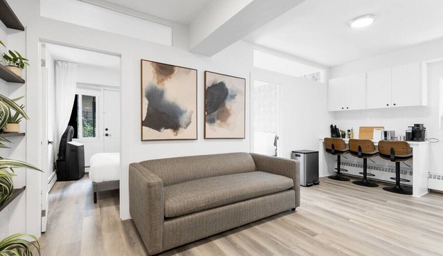 The Sherbrooke Suite