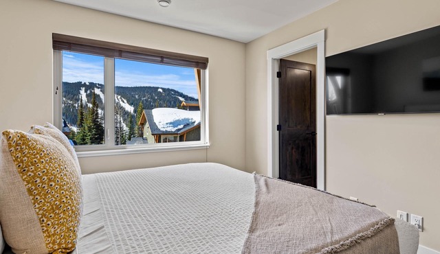 THE SOLSTICE LODGE at ALTITUDE #21