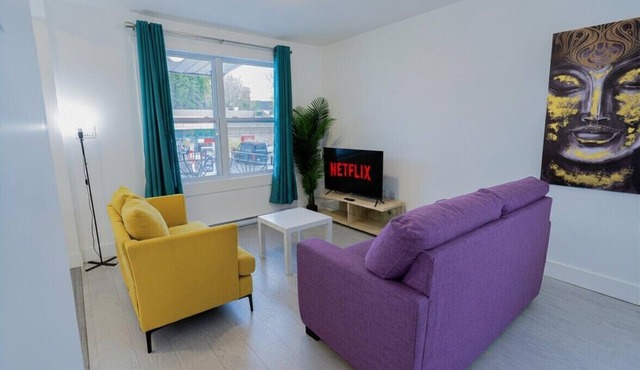 The Sunday Hideaway | Parking | Wi-Fi | Terrace