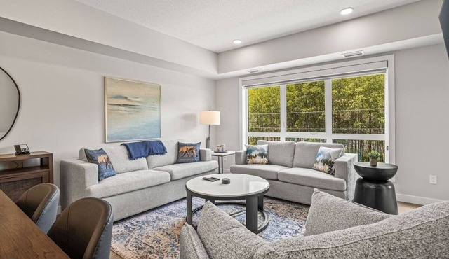 The Westview - 2 Bed/2Bath Sleeps 6
