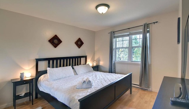 Tranquility Lodge by Instant Suites | La Bete Golf