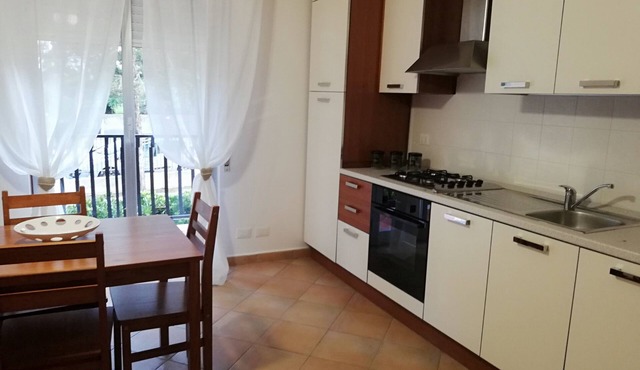 Two-room apartment near the center