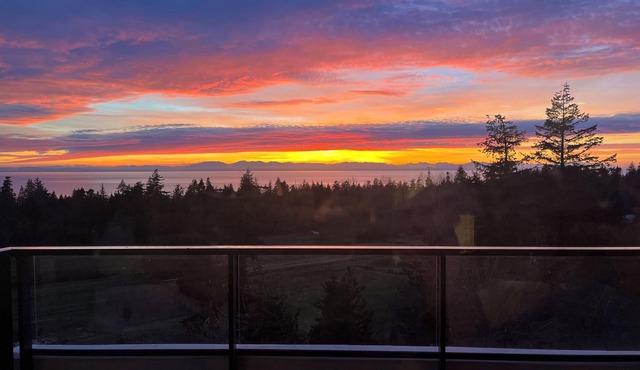 UBC beautiful two bed room unit for long term rent