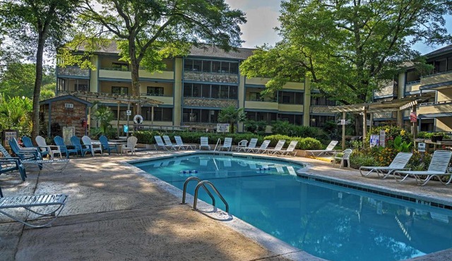 Updated Myrtle Beach Getaway with 2 Community Pools!