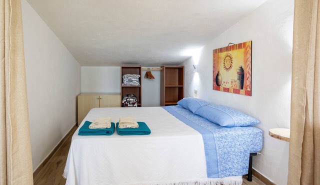 Vacation Home "La Mansarda Sul Verde" with 2 Private Terraces & Wi-Fi