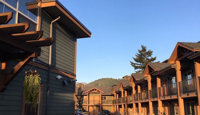 Vedder River Inn