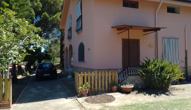 Villa 5 minutes from the sea near Cefalù