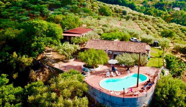 Villa Ale just is 5 min from the sea with pool on the Capo d'Orlando hills