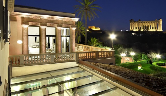 Villa Athena Resort