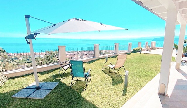 Villa Belvedere Luxury Overlooking The Sea