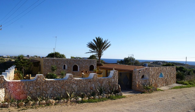 Villa by the sea lampedusa