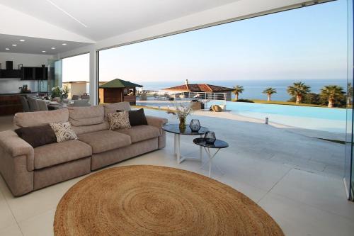 Villa CYN piscina, biliardo, pianoforte e minigolf