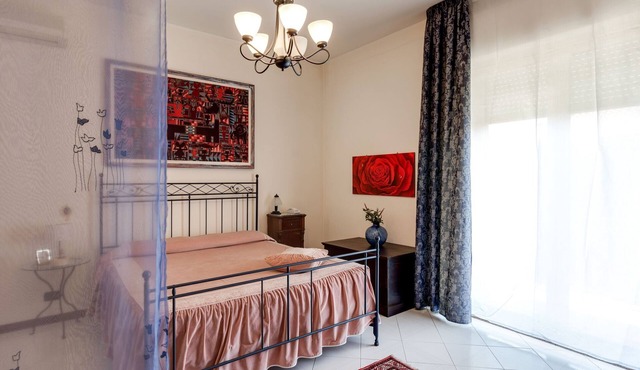 Villa Dàhala 6 places, 2 wc 3 minutes from A18 and 15 from Taormina, sea and ETNA