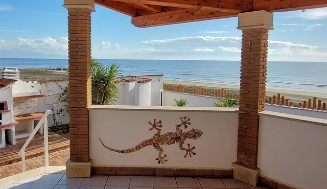 Villa Eleste Seafront
