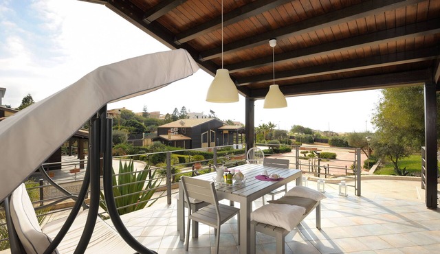 Villa for two at MADIGI