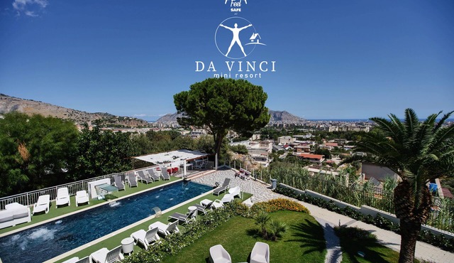 Villa in Palermo with swimming pool and whirlpool