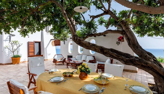Villa Melinda - Charme Holidays