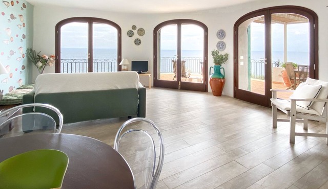 Villa on the coast offers an unrivaled sea view and great tranquility