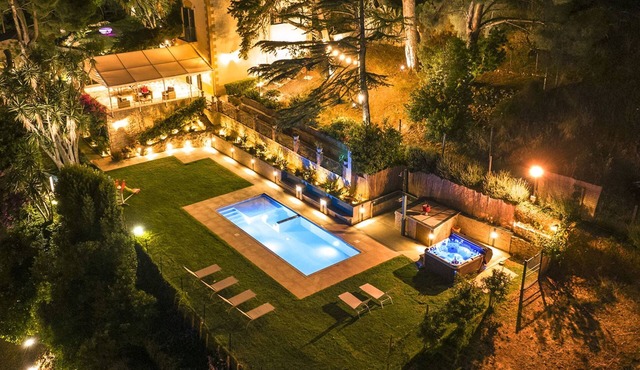 Villa Tommaso Maruggi Jacuzzi und privater Pool by Interhome