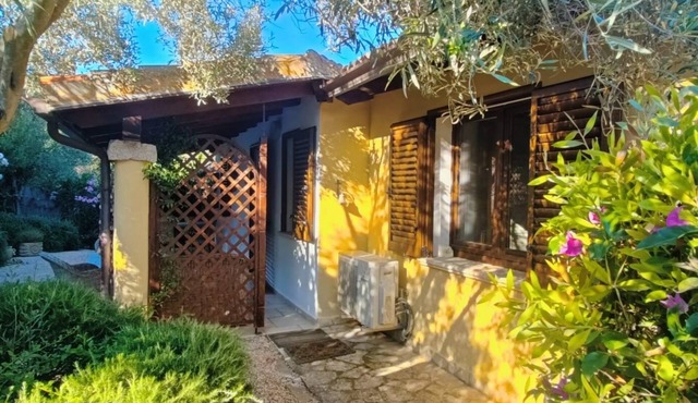 Villetta Rosmarino 1700 meters from the wonderful beaches of Chia