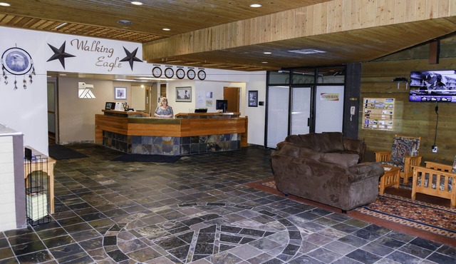Walking Eagle Inn & Lodge