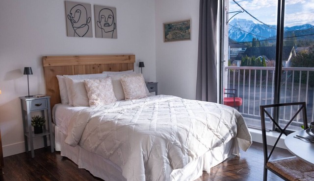 Wanderlust | Studio Suite with Private Patio