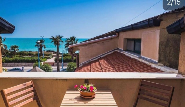 Waterfront Apartment in San Leone with Sea View