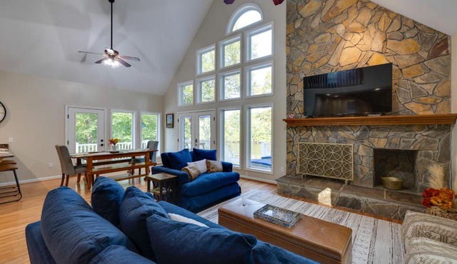 Waterfront Hartfield Vacation Rental w/Dock!