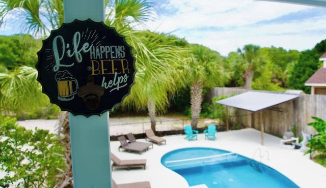 Wavecrest Grand with Pool Great for Groups