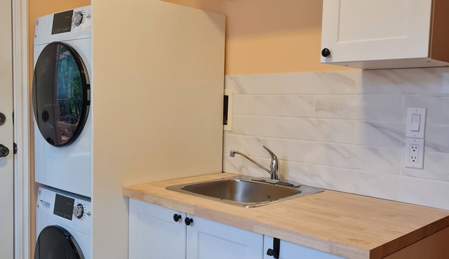 We are close to hiking trails, caves , alpine resort, beaches