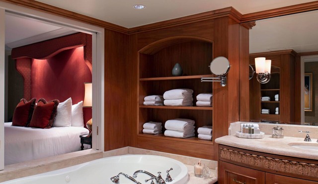 Wedgewood Hotel & Spa