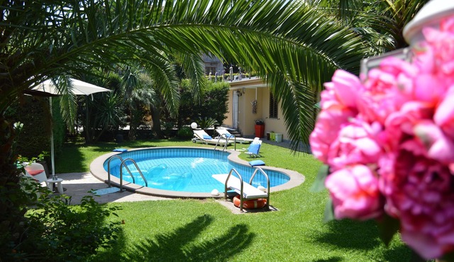 Welcoming, in summer you can aproffittare its private swimming pool