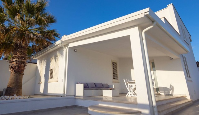 Wohnung 'Weiße Villa al Mare by Interhome