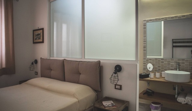 ZA HOUSE - One-Bedroom House