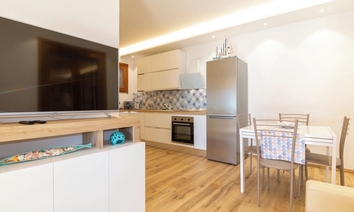 Funtana Meiga Apartment | Casa Bice - Two Bedroom Apartment, Sleeps 4