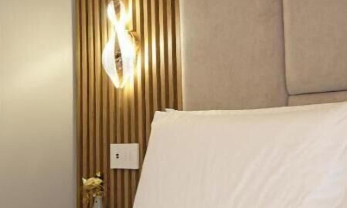 Cesenatico Apartment | The Three Diamonds – Queen Deluxe Room Just Steps from the Sea