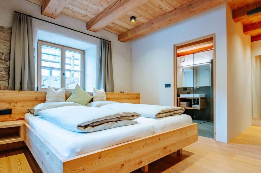 Photo of Bedroom in San Genesio Atesino