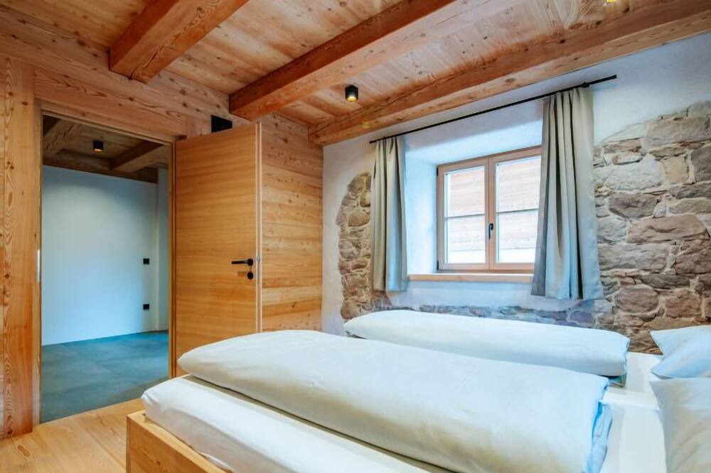 Photo of Bedroom in San Genesio Atesino